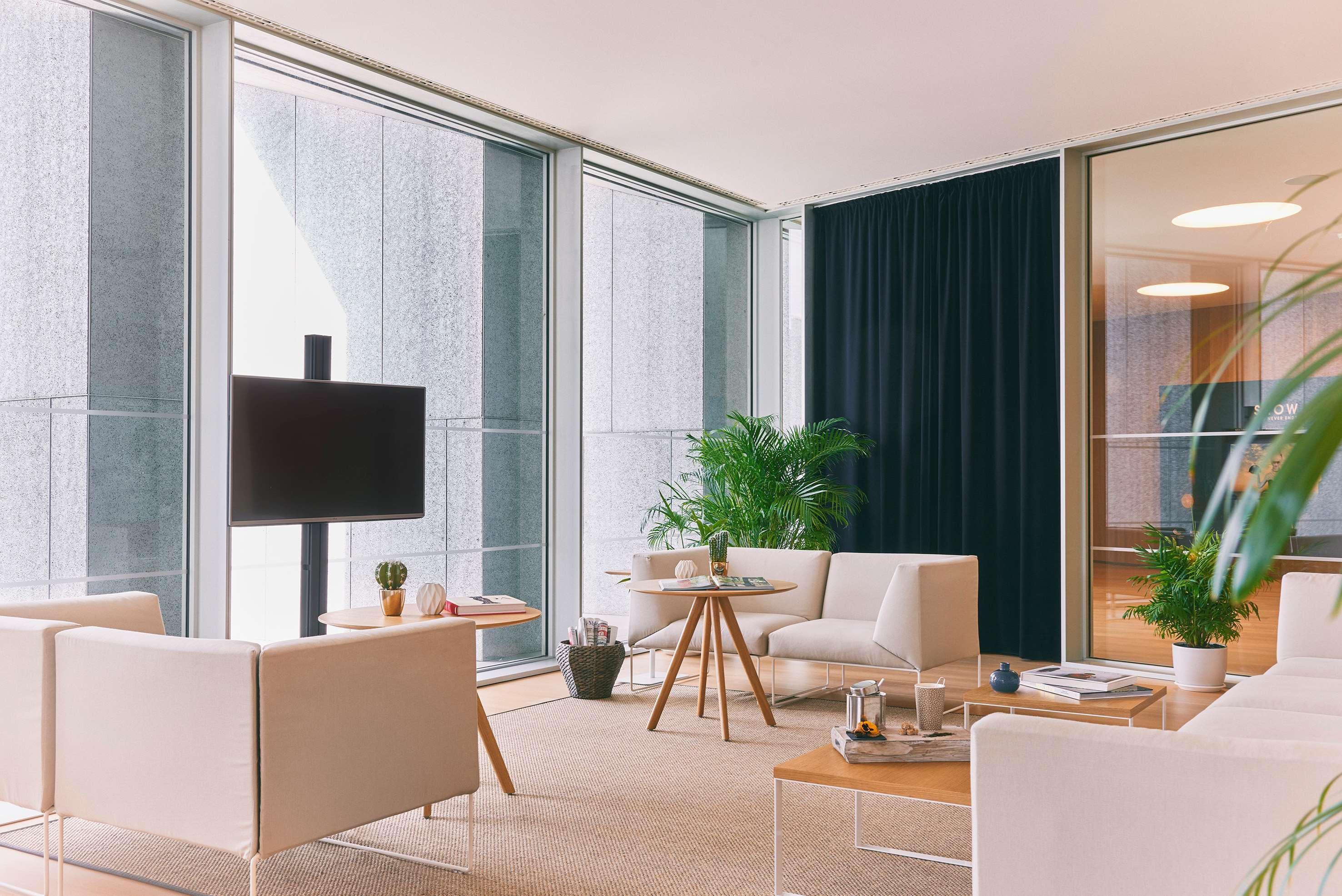 Meliá Bay Hotel 4*