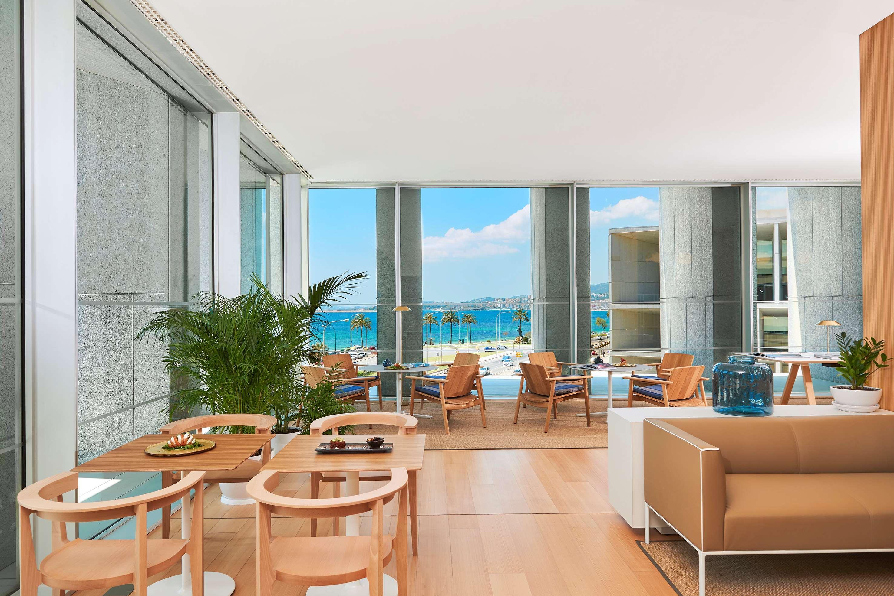 Meliá Bay Hotel 4*