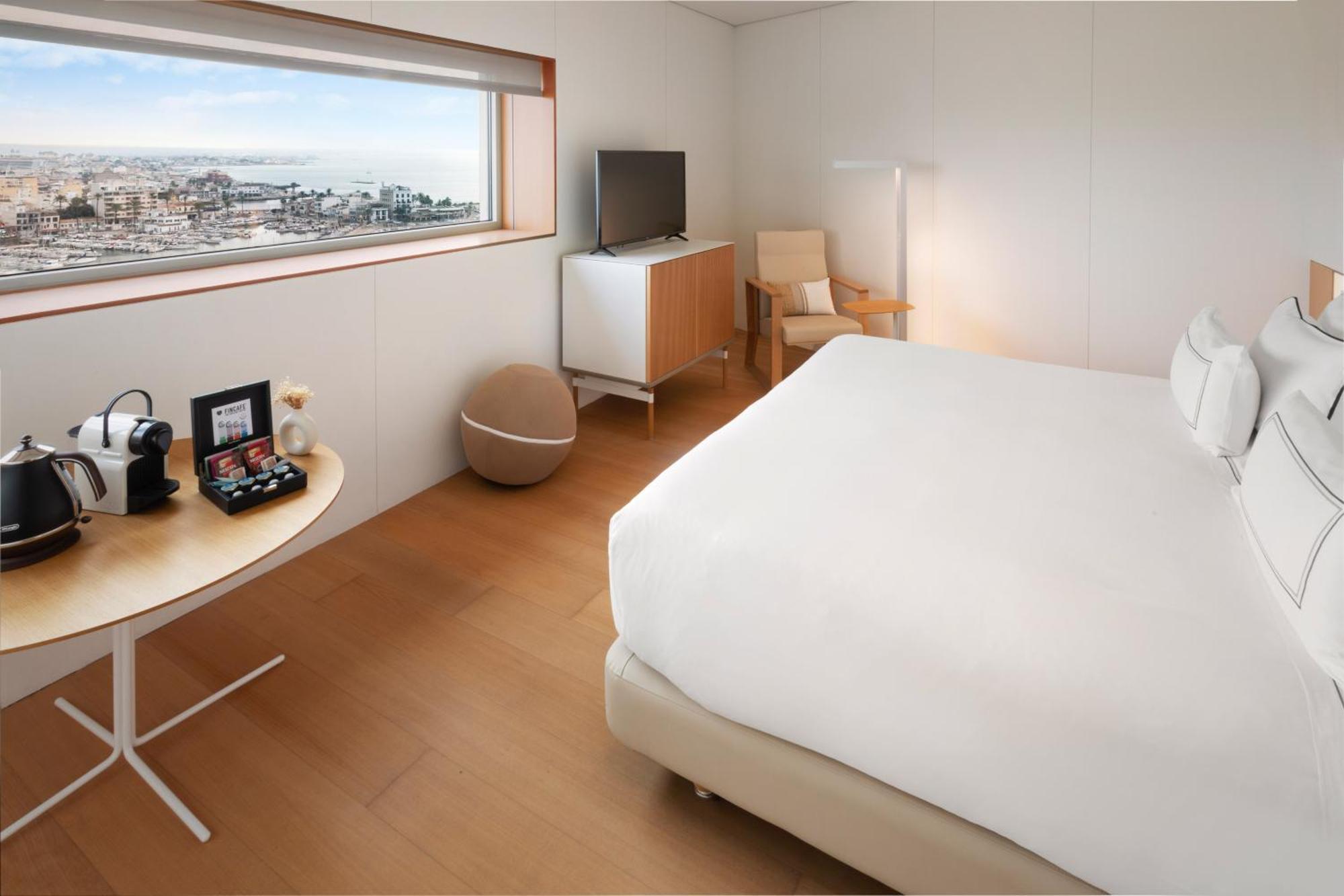 Meliá Bay 4*